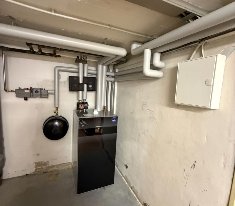 Luftwaermepumpe-und-Erneuerung-der-Elektroverteilung-in-Muenchen-Perlach-9